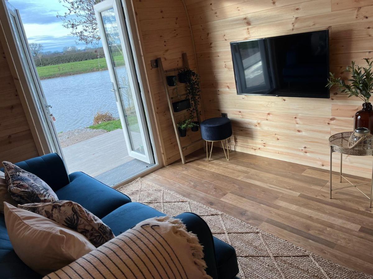 New Farm Cheshire Holidays วินส์ฟอร์ด ภายนอก รูปภาพ