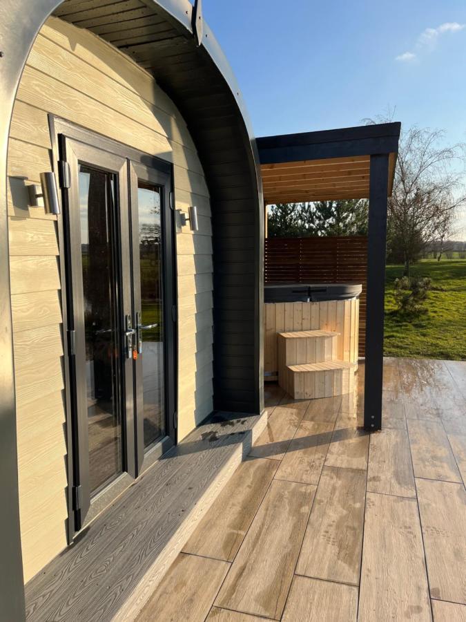New Farm Cheshire Holidays วินส์ฟอร์ด ภายนอก รูปภาพ