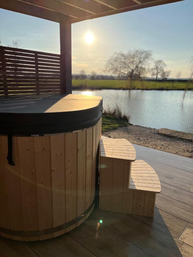 New Farm Cheshire Holidays วินส์ฟอร์ด ภายนอก รูปภาพ