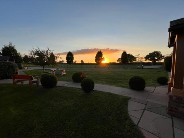 New Farm Cheshire Holidays วินส์ฟอร์ด ภายนอก รูปภาพ