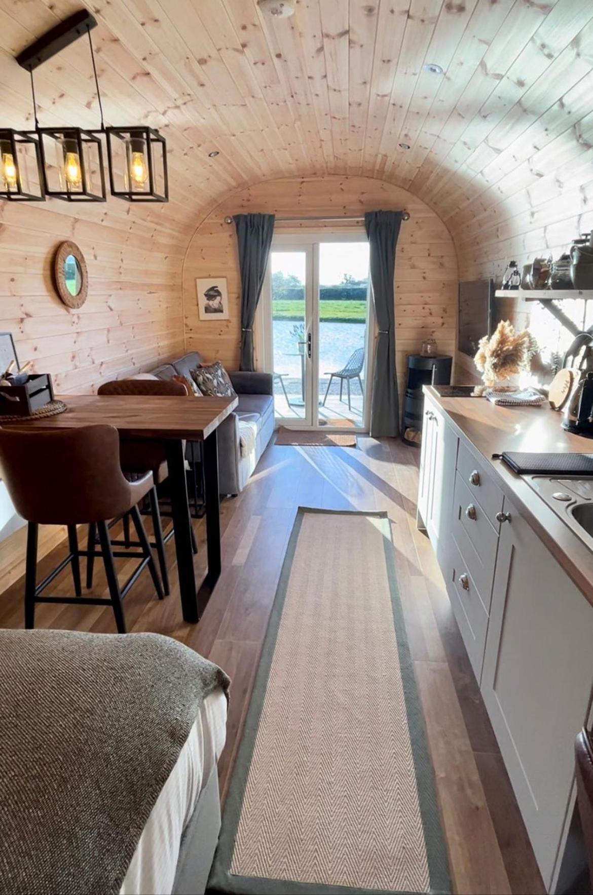 New Farm Cheshire Holidays วินส์ฟอร์ด ภายนอก รูปภาพ